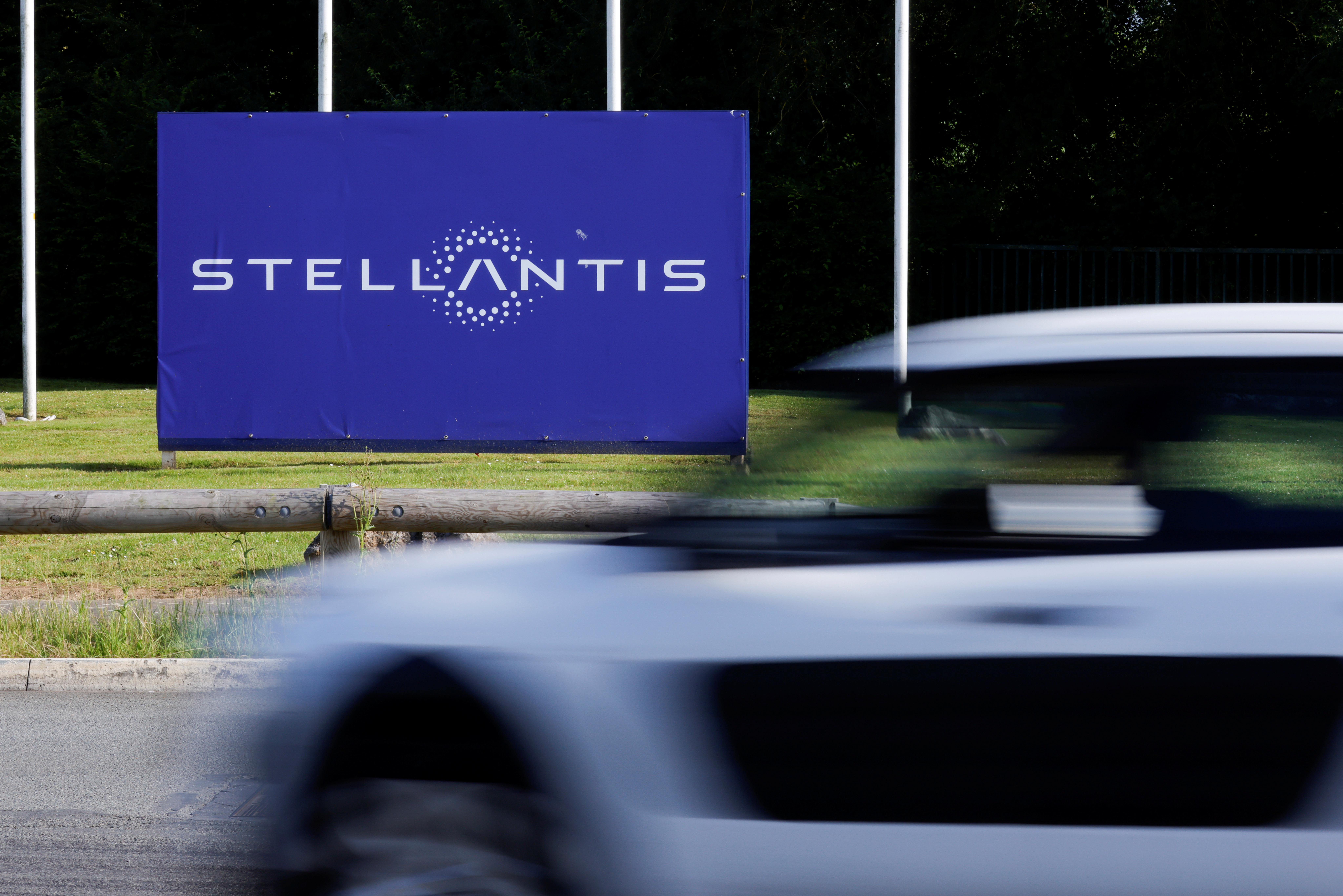 Stellantis gains foothold in China with US$1.6bln stake in EV maker Leapmotor