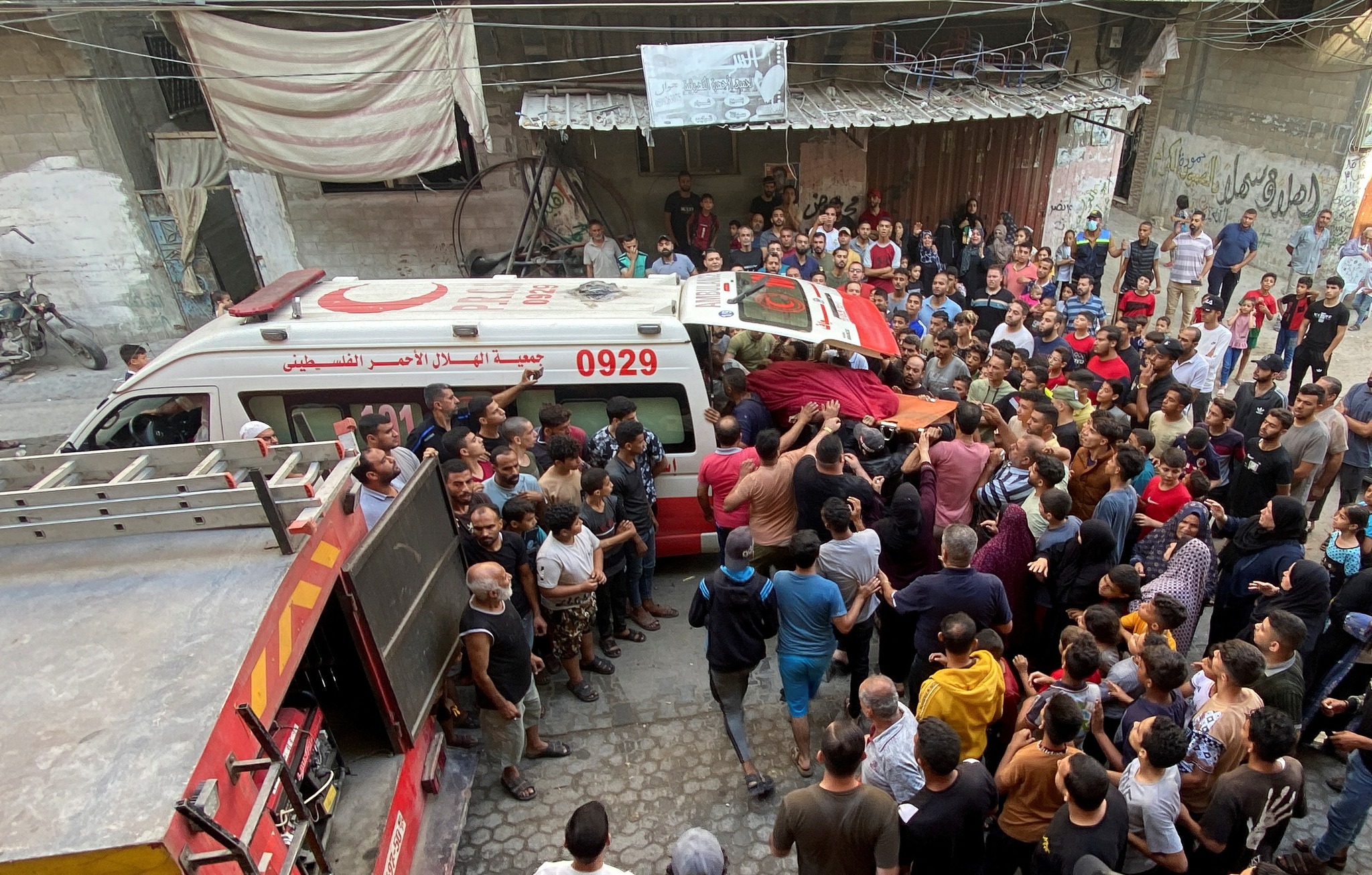 47 trak bantuan tambahan sarat makanan, air, bekalan ubat masuk ke Gaza
