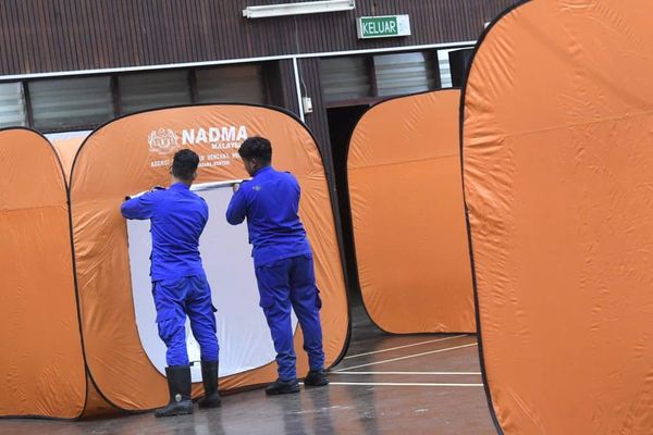 பாசீர் மாஸ் மாவட்டத்தில் 2,149 பேர் வெள்ள துயர் துடைப்பு மையங்களில் தஞ்சம்