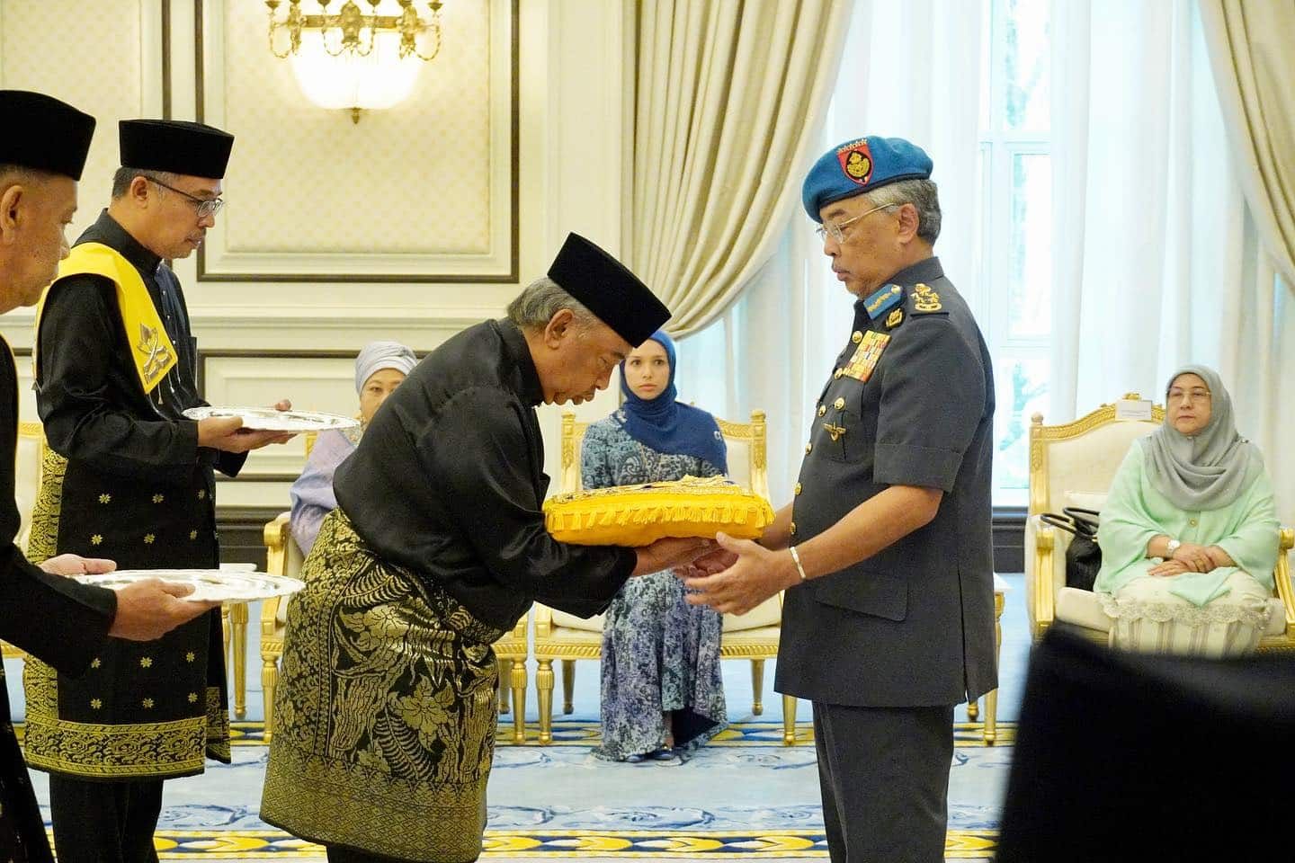 元首苏丹阿都拉感谢家人支持