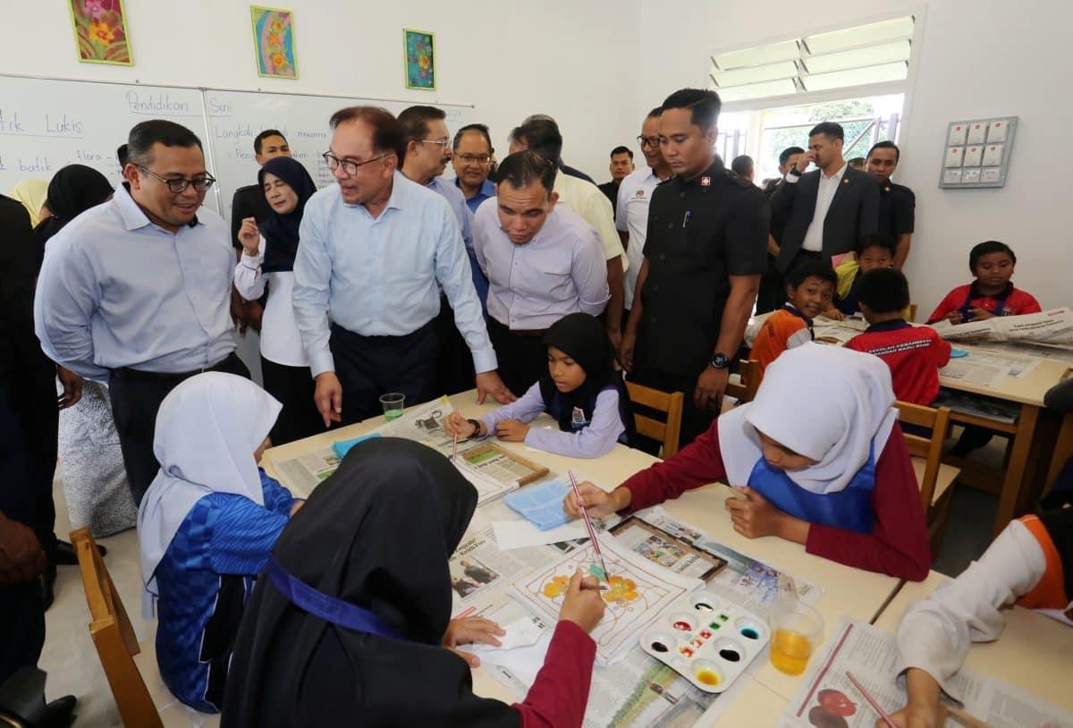 PM: Tumpu naik taraf kemudahan sekolah, tingkat mutu pendidikan