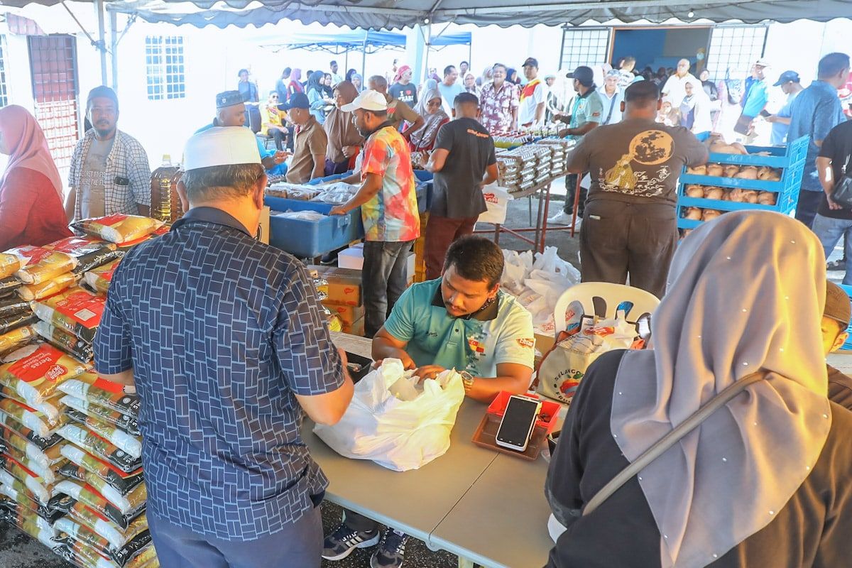 Dengkil antara lima tapak beli barang dapur murah esok