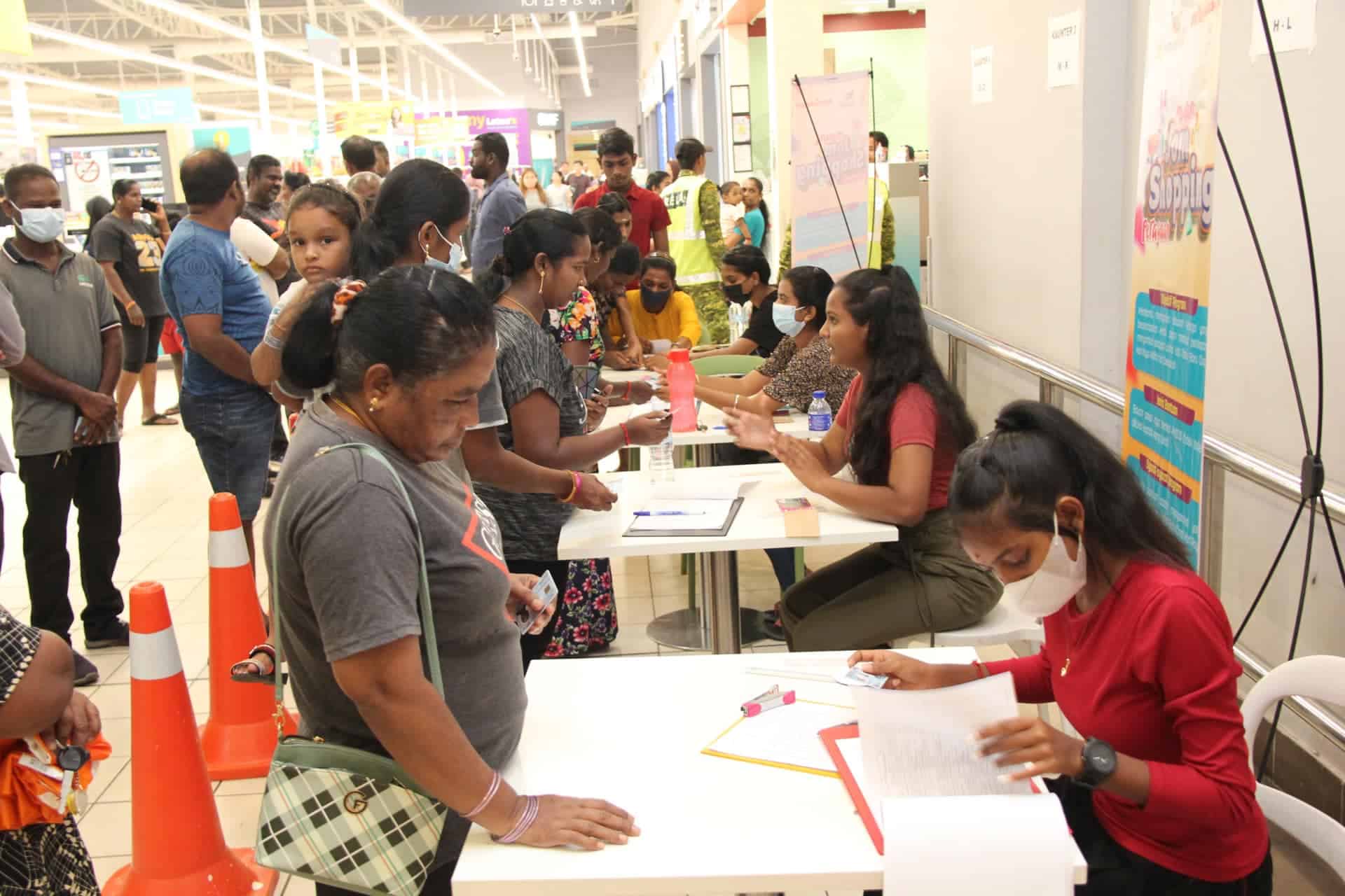 1,150 penduduk Kuala Selangor dapat baucar RM200 sempena Deepavali