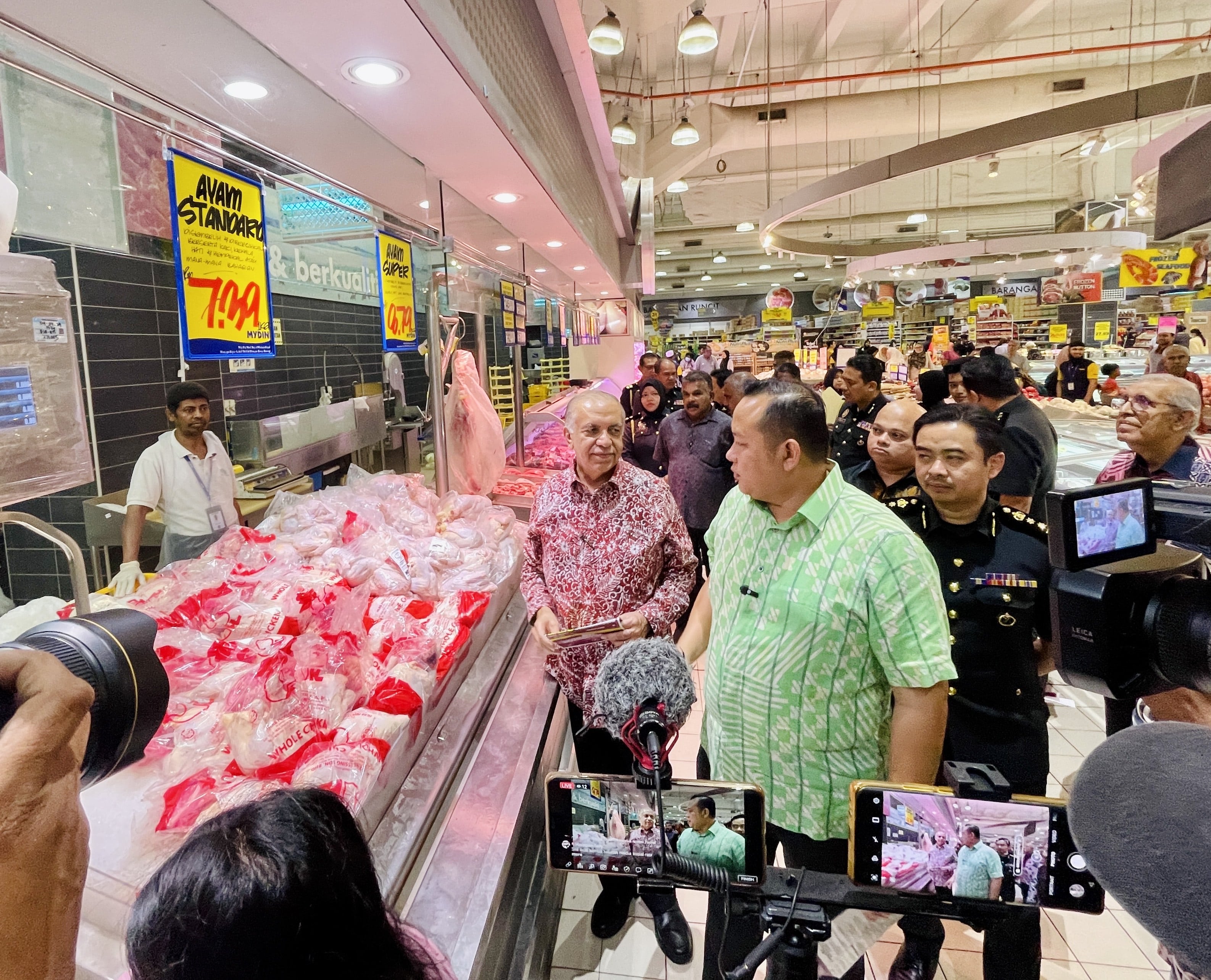 EXCO: Operasi pantau harga barang pastikan peniaga jual ikut kadar ditetapkan