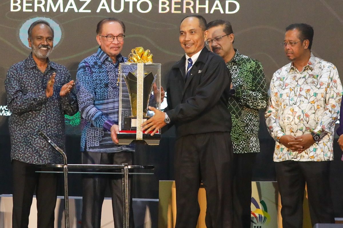 பிள்ளைகளை தொழிற்கல்வி  பயில ஊக்குவிப்பீர்! பெற்றோர்களுக்கு அமைச்சர் சிவகுமார் வேண்டுகோள்!