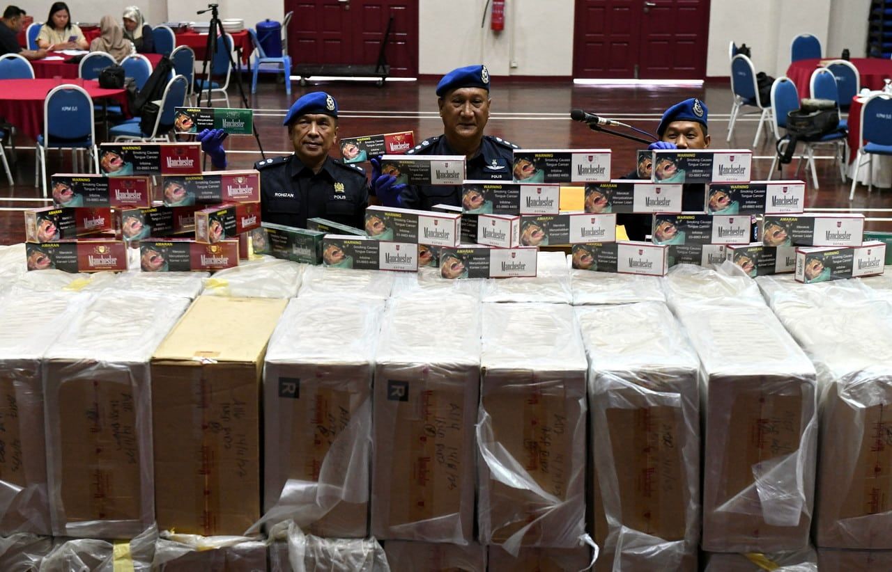 捣破槟州最大宗私烟案 水警起获总值512万香烟