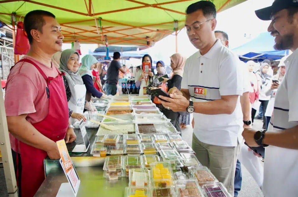 雪平台进军巴刹夜市  首站双溪毛糯早市派1000张电子固本