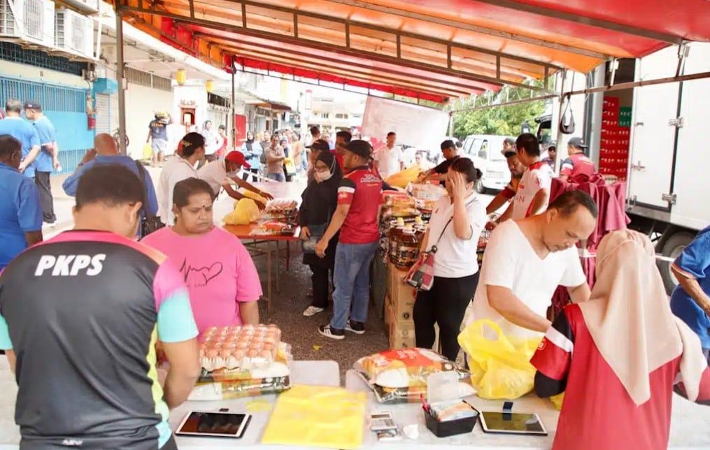 益山慈悯市集今早5地点 出现厨房食材