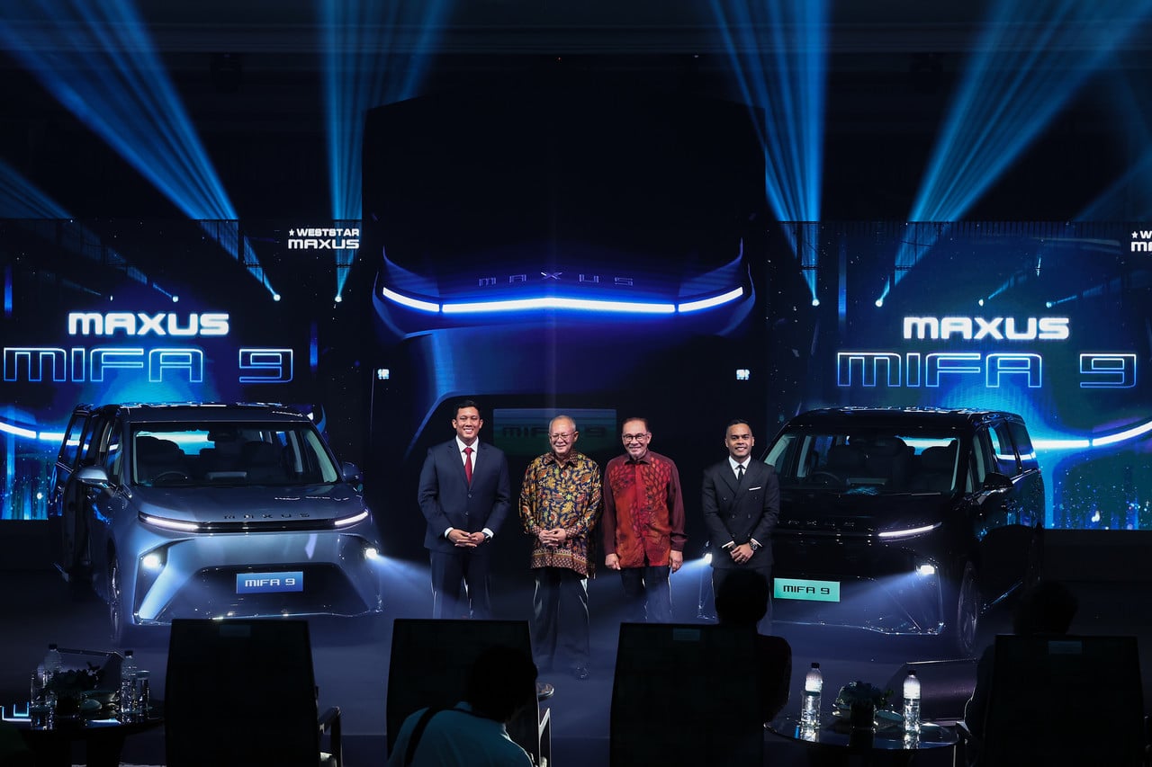 Kerajaan permudah pertumbuhan industri kenderaan elektrik, teknologi hijau