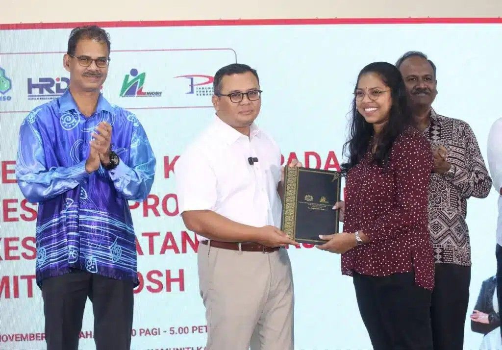 தேக்காட் கித்தா சிலாங்கூர்- நான்கு வாக்குறுதிகள் நிறைவேற்றம்- புத்தக பற்றுச் சீட்டு திட்டம் அடுத்த வாரம் அமல்