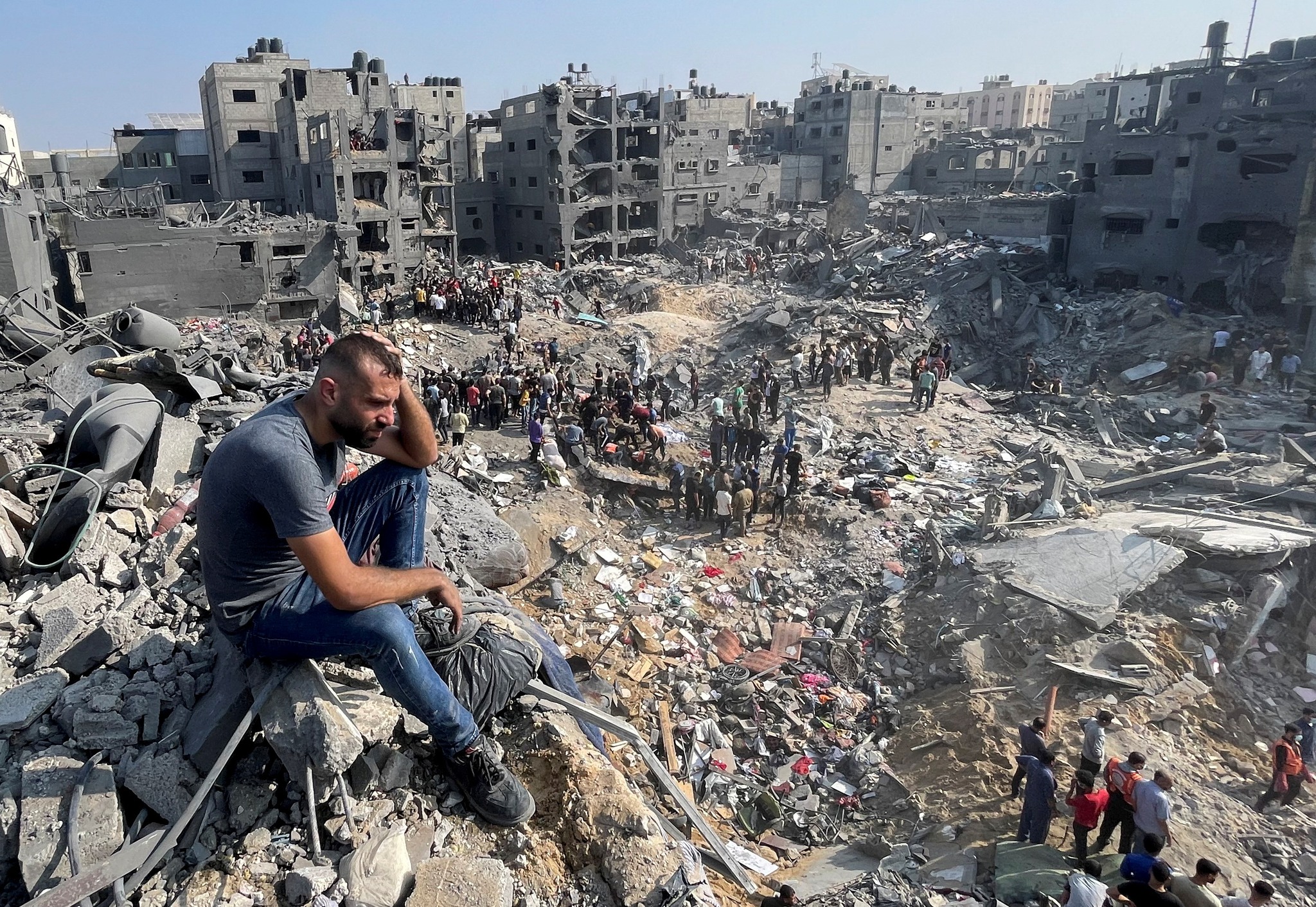 Tentera Udara Jordan hantar bantuan perubatan ke Gaza guna payung terjun
