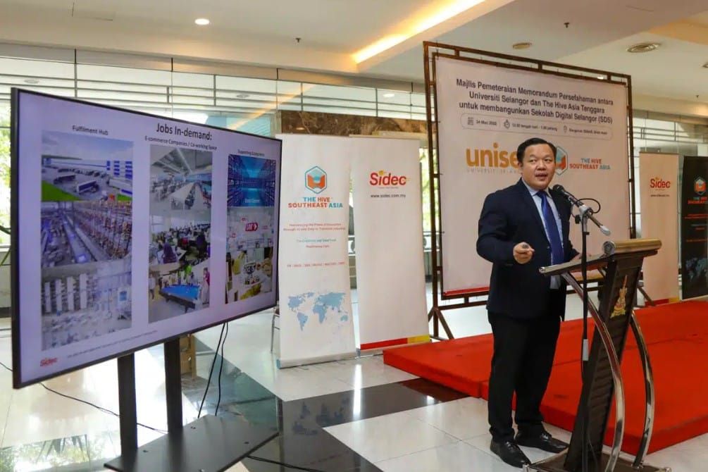 设雪人工智能中心挖掘人才  杨凯斌：精准探索新技术