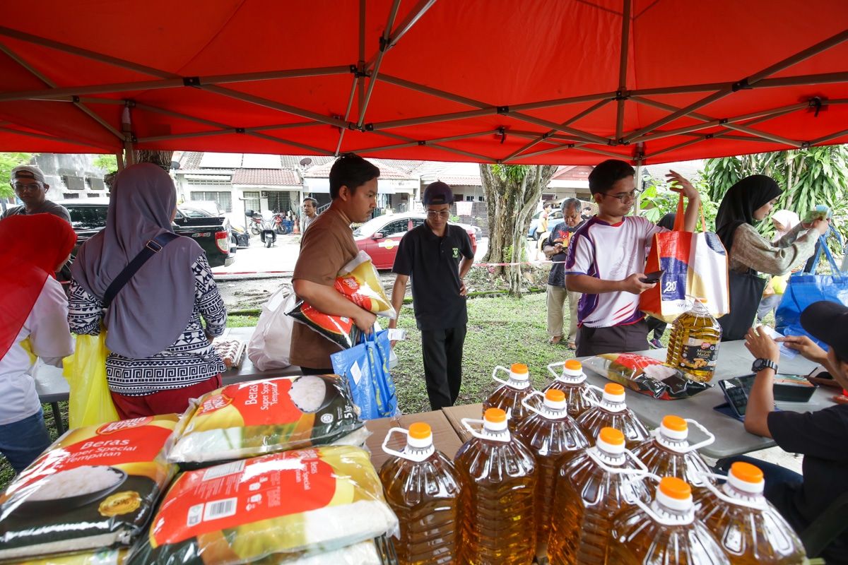 Lebih 400 hadir jualan murah DUN Pandan Indah, bekalan beras, ayam habis kurang dua jam