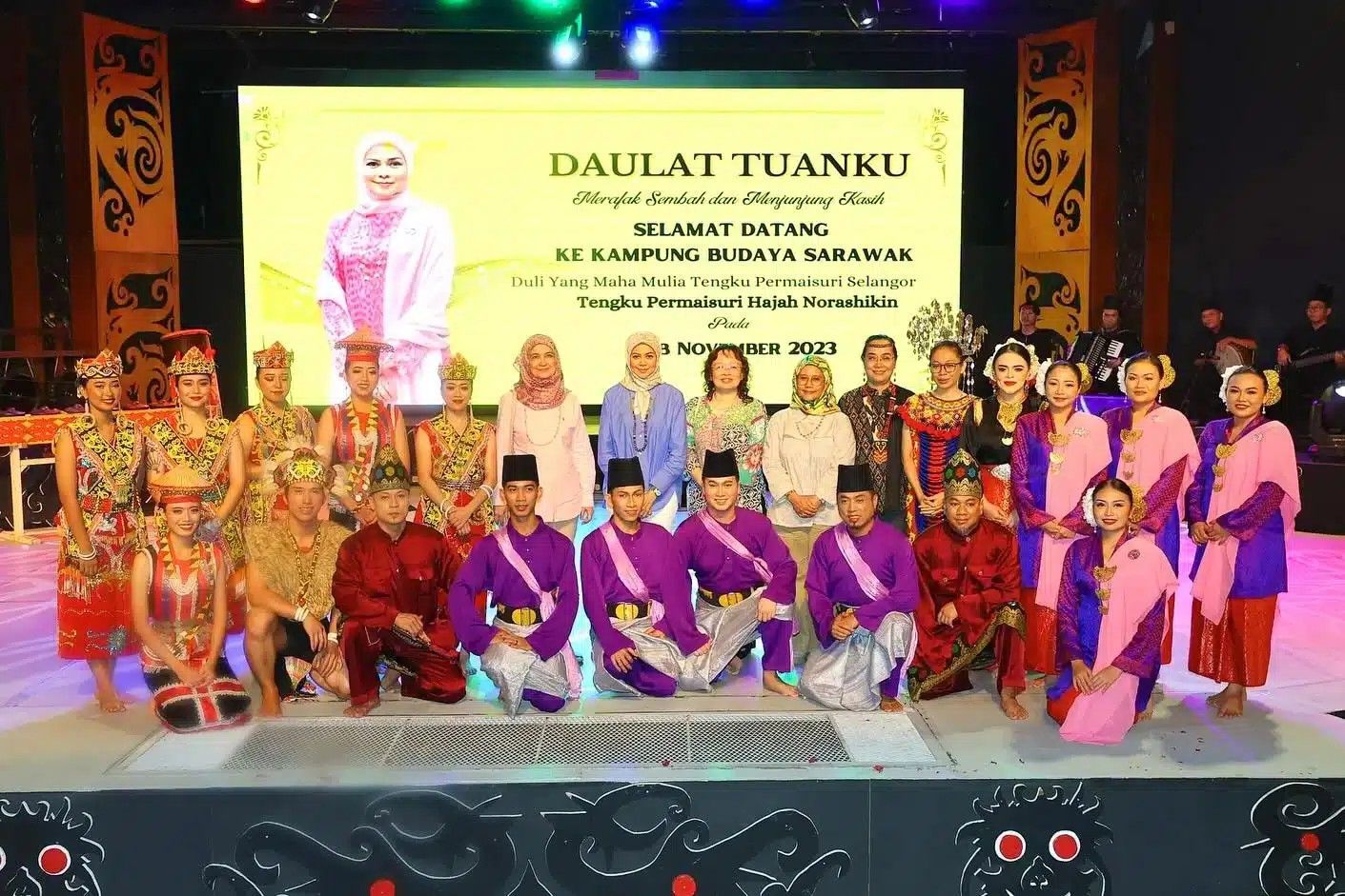 சிலாங்கூர் தெங்கு பெர்மைசூரி பல்வேறு இன மக்களை ஒன்றிணைக்கும் சரவாக் கலாச்சார கிராமத்திற்கு வருகை