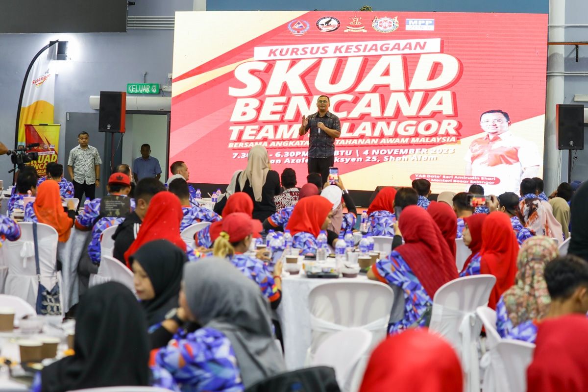 பேரிடரை எதிர்கொள்ள அனைத்து  நிலையிலும் மாநில அரசு தயார்- மந்திரி  புசார் அறிவிப்பு