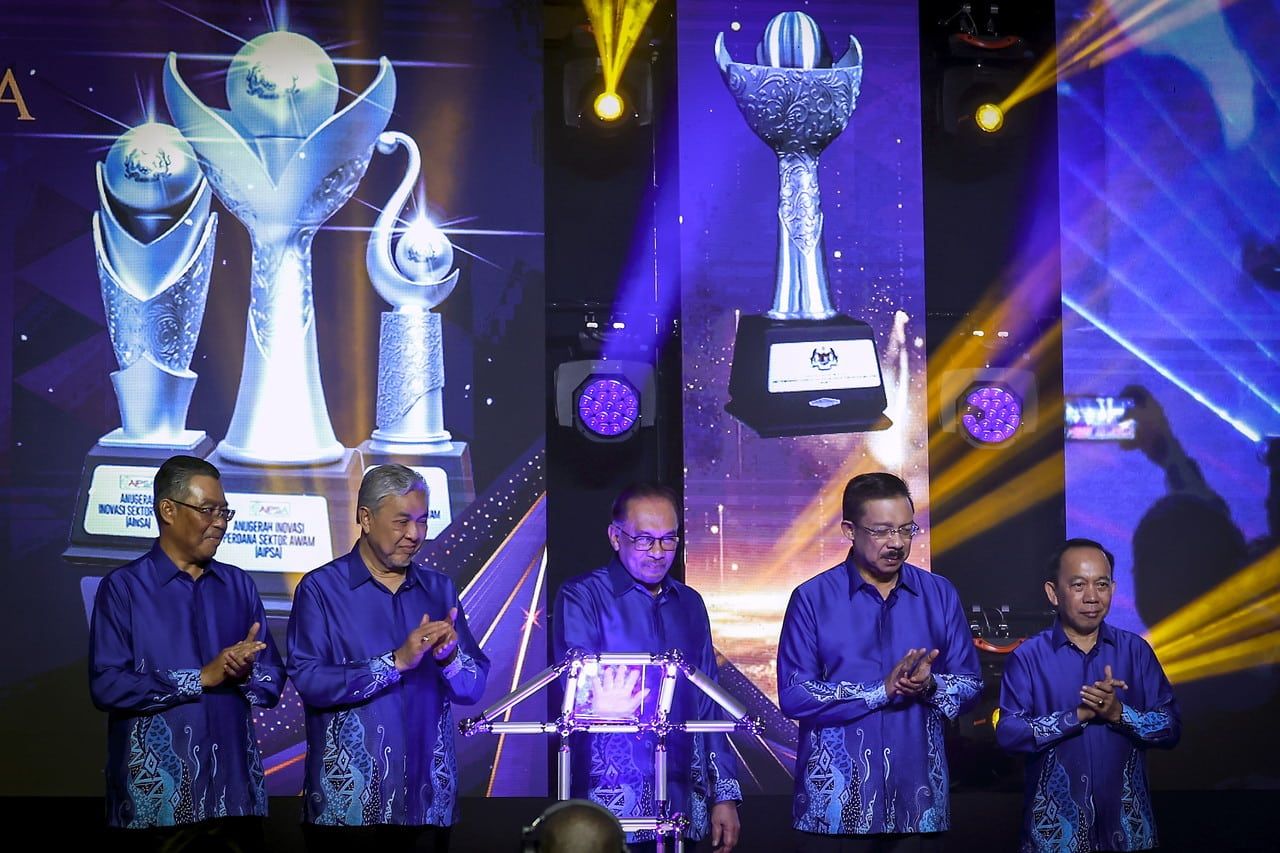 PM: Skim gaji baharu penjawat awam diumum sebelum akhir 2024