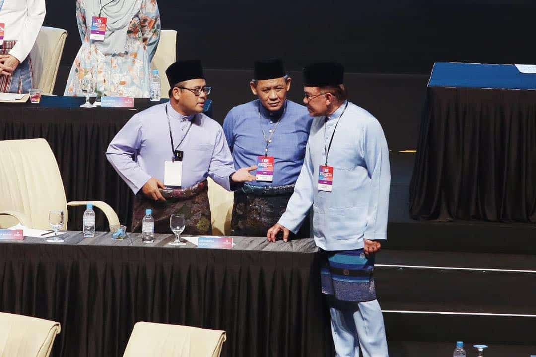 Anwar satukan 18 parti, pimpin hala tuju negara