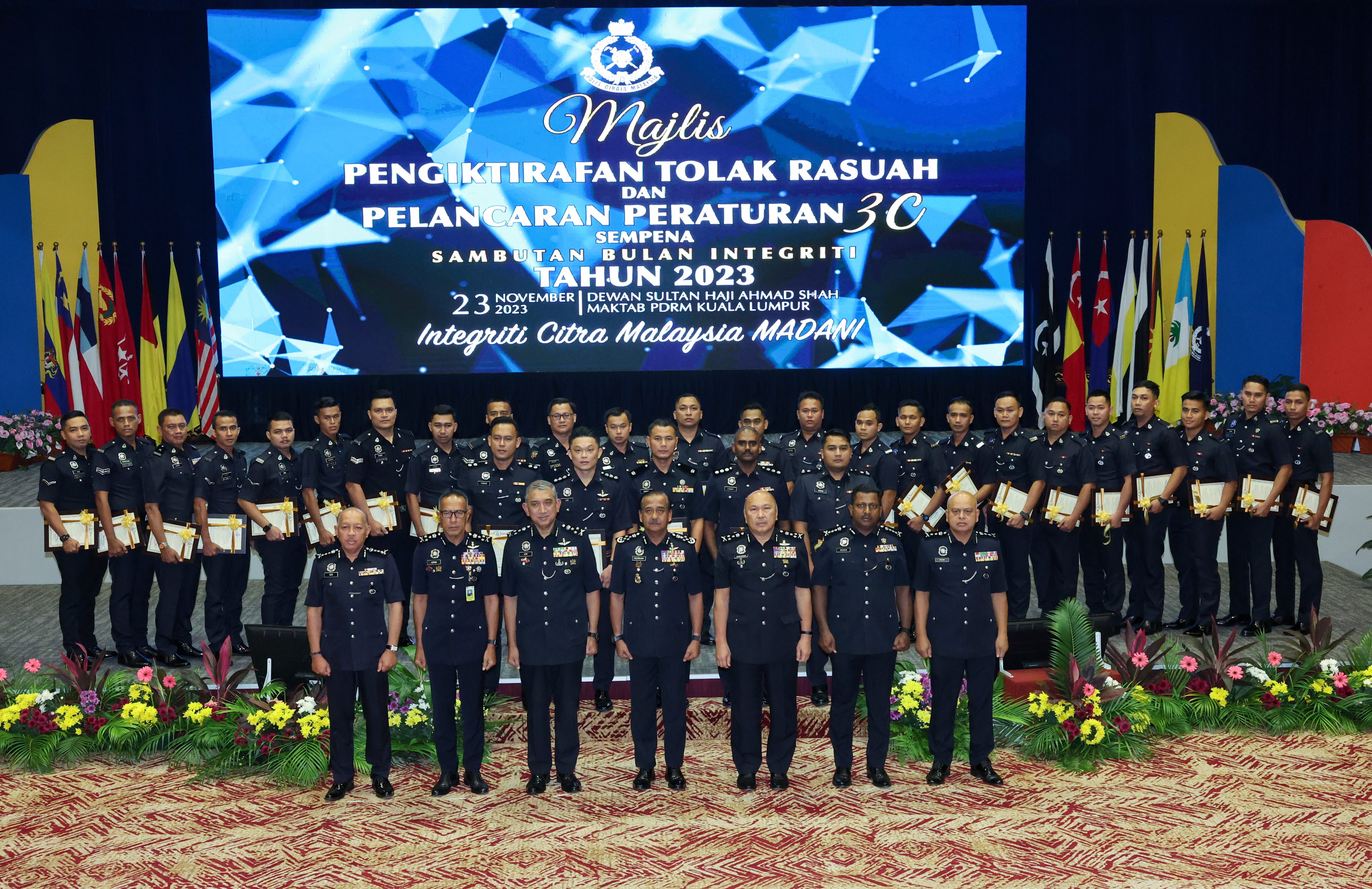 Lebih 40 laporan polis diterima berhubung ancaman bom palsu di sekolah