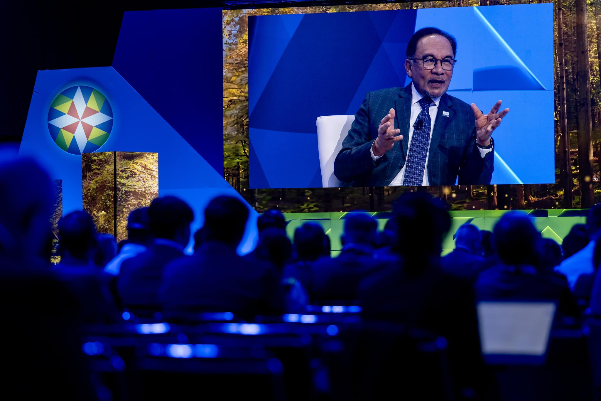 Govt will strive to attract more investments — PM Anwar