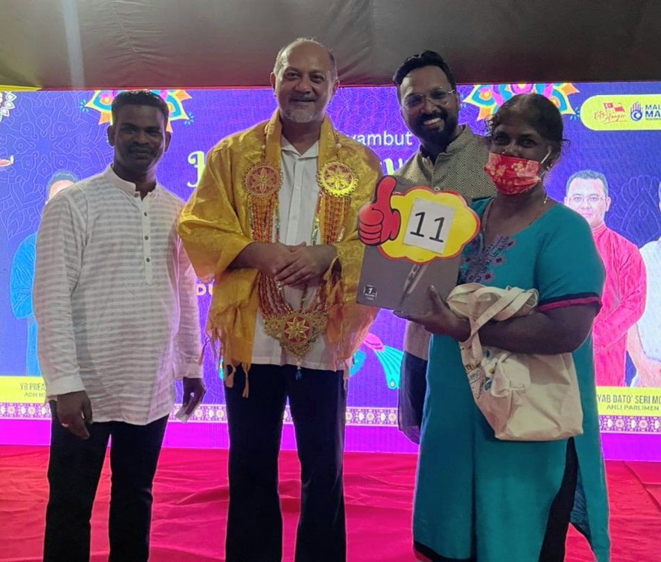 கோத்தா கெமுனிங் தொகுதியின் தீபாவளி பொது உபசரிப்பில் 700 பேர் கலந்து கொண்டனர்