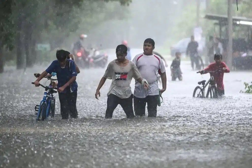 இன்று முதல் செவ்வாய்க்கிழமை வரை பகாங் திரங்கானுவில் வெள்ள அபாய எச்சரிக்கை