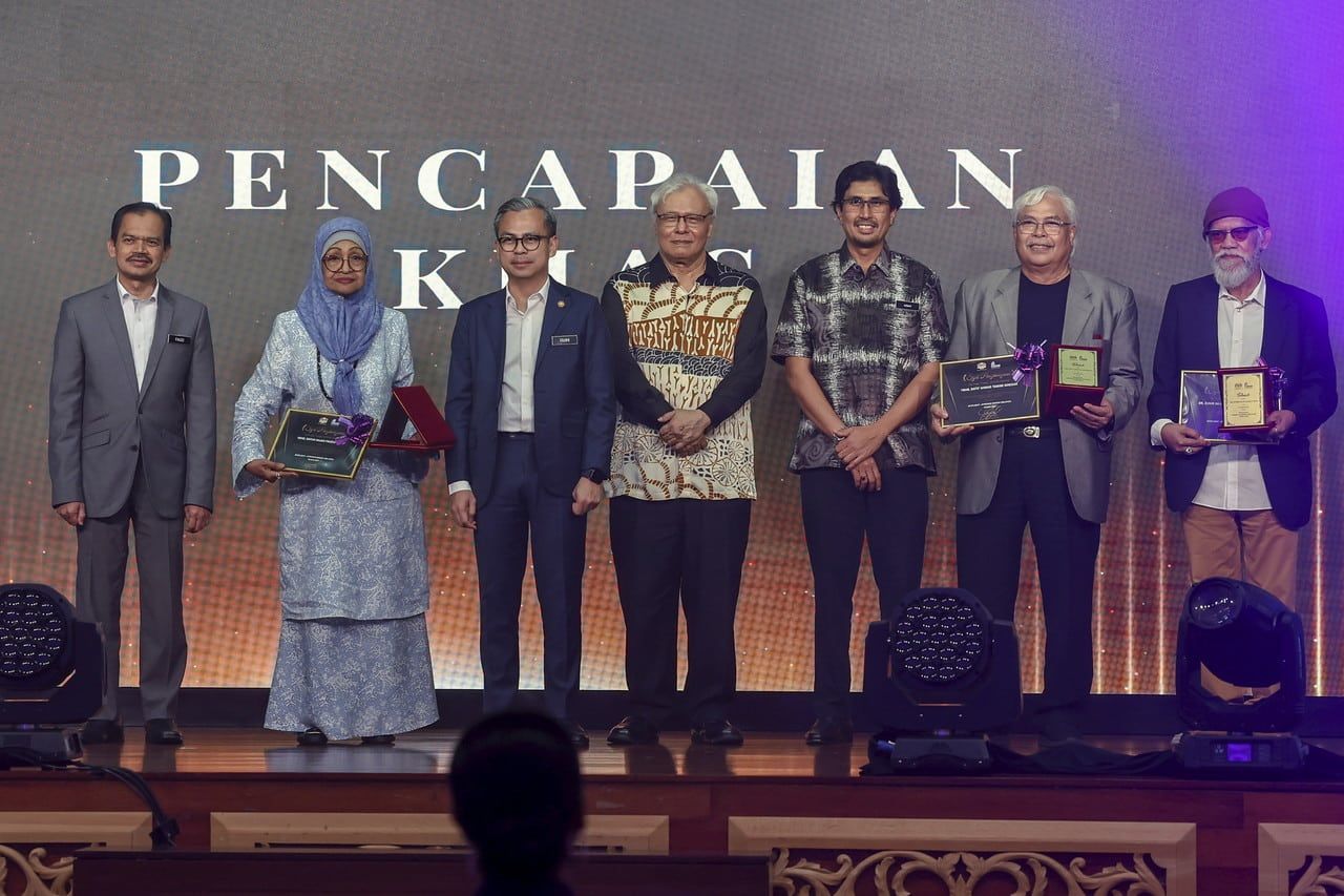 法米：电影从业者将享社险保障