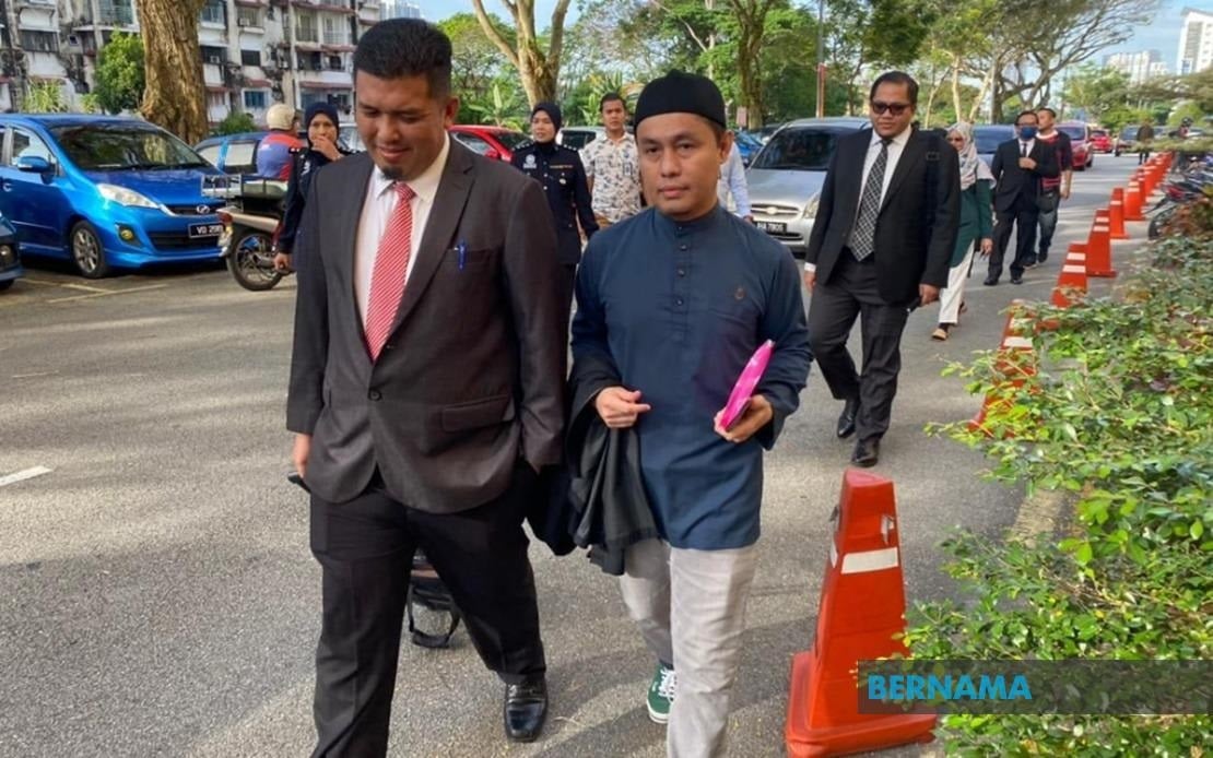 Pendakwah selebriti dipenjara 24 tahun, dua sebatan kes amang seksual