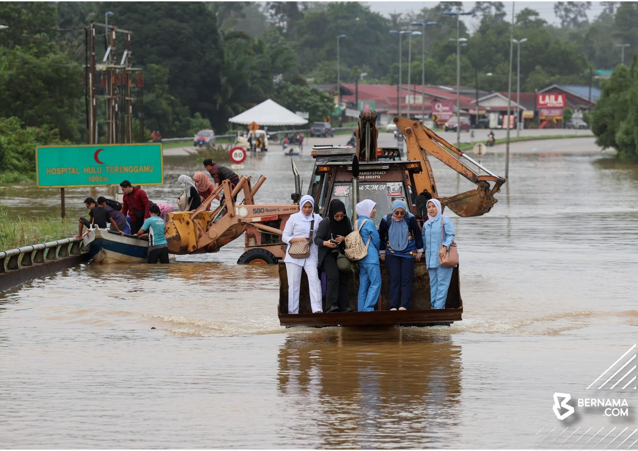 登州16SPM考试中心   面临第四波水灾风险