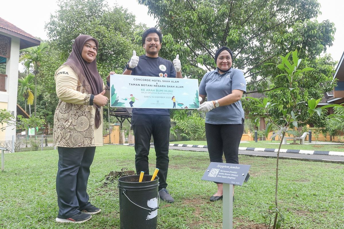 Hotel Concorde Shah Alam hasil baja organik, sumbang kepada Taman Botani