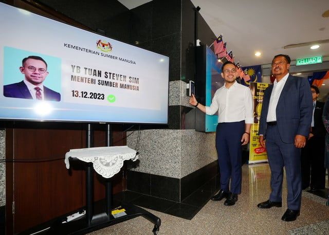 反贪管理系统成人资部指南 加强行政管理.鉴定贪污风险