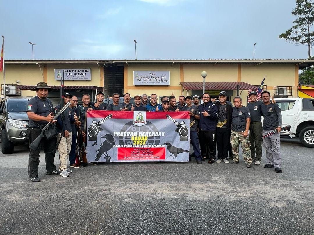 乌雪市会周六射杀乌鸦 10枪手射下2449乌鸦