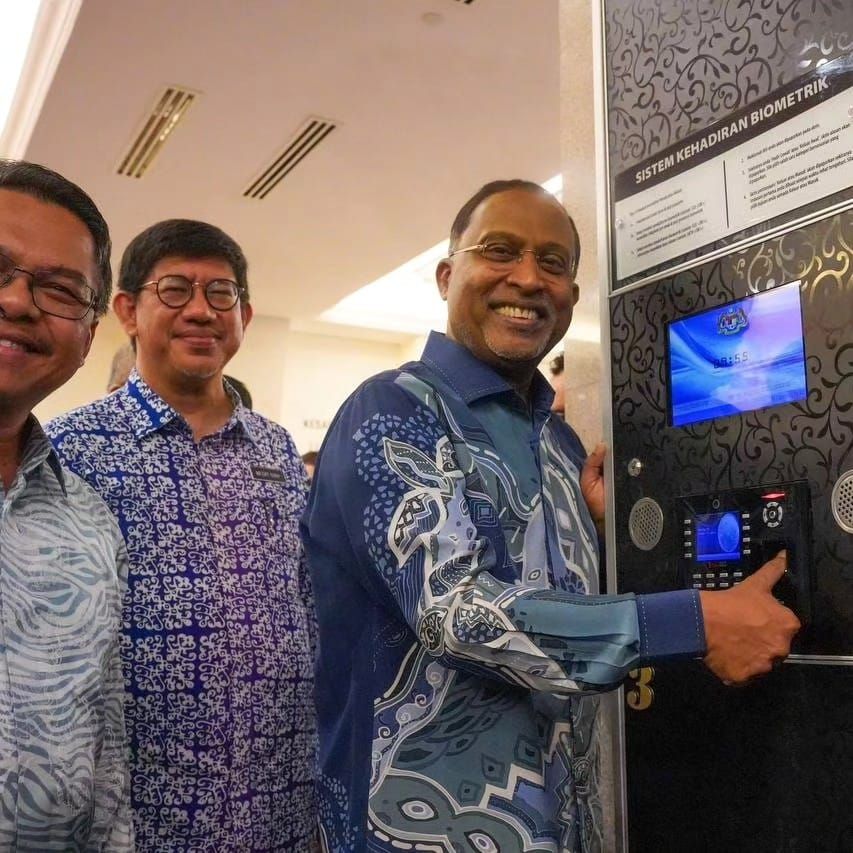 矢专注大专生教职管理三层面  赞比里：卡立诺丁政策将延续