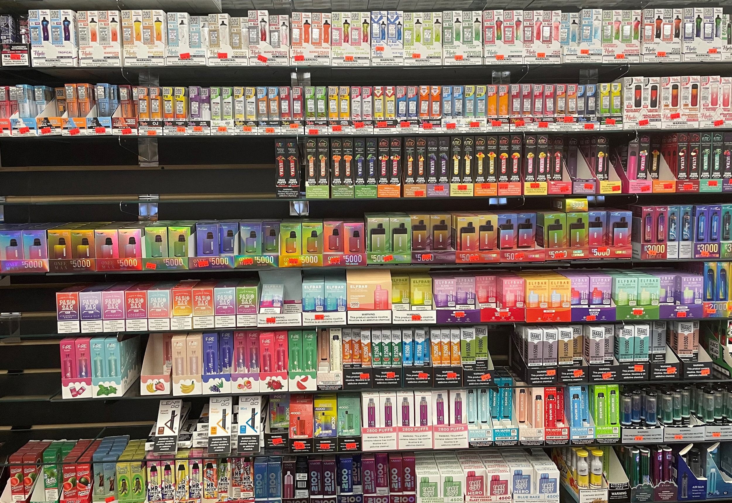 Selangor orders vape ads removed, pending full ban decision