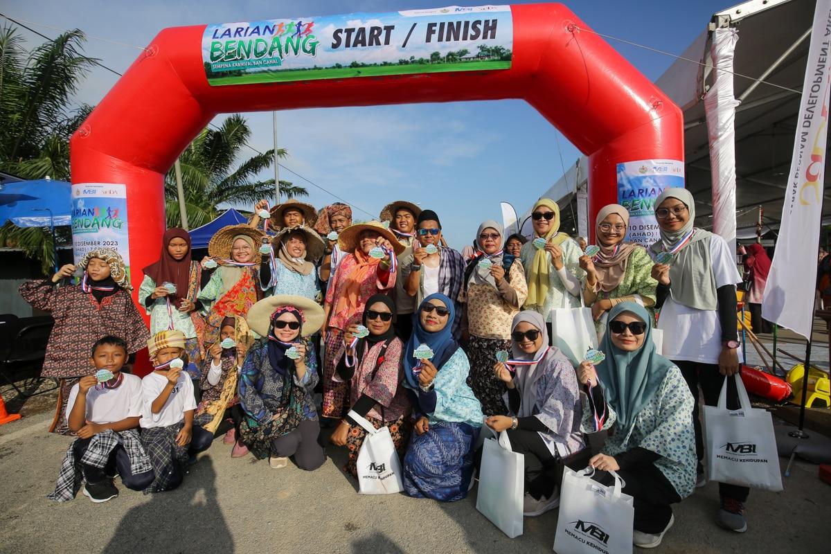 10,000 pengunjung meriahkan Karnival Ban Canal, pacu ekonomi pembangunan Sabak Bernam
