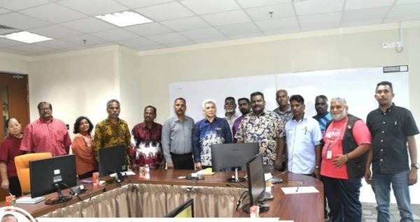 உலு சிலாங்கூர் தோட்டத் தொழிலாளர் வீடமைப்புத் திட்டம்- ஊராட்சி மன்ற மேம்பாட்டு அமைச்சுடன் பேச்சு