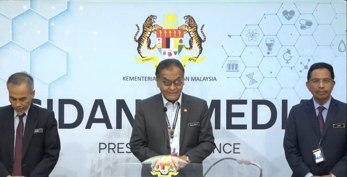 冠病升温暂不重启行管令 卫长：出现症状务必检测