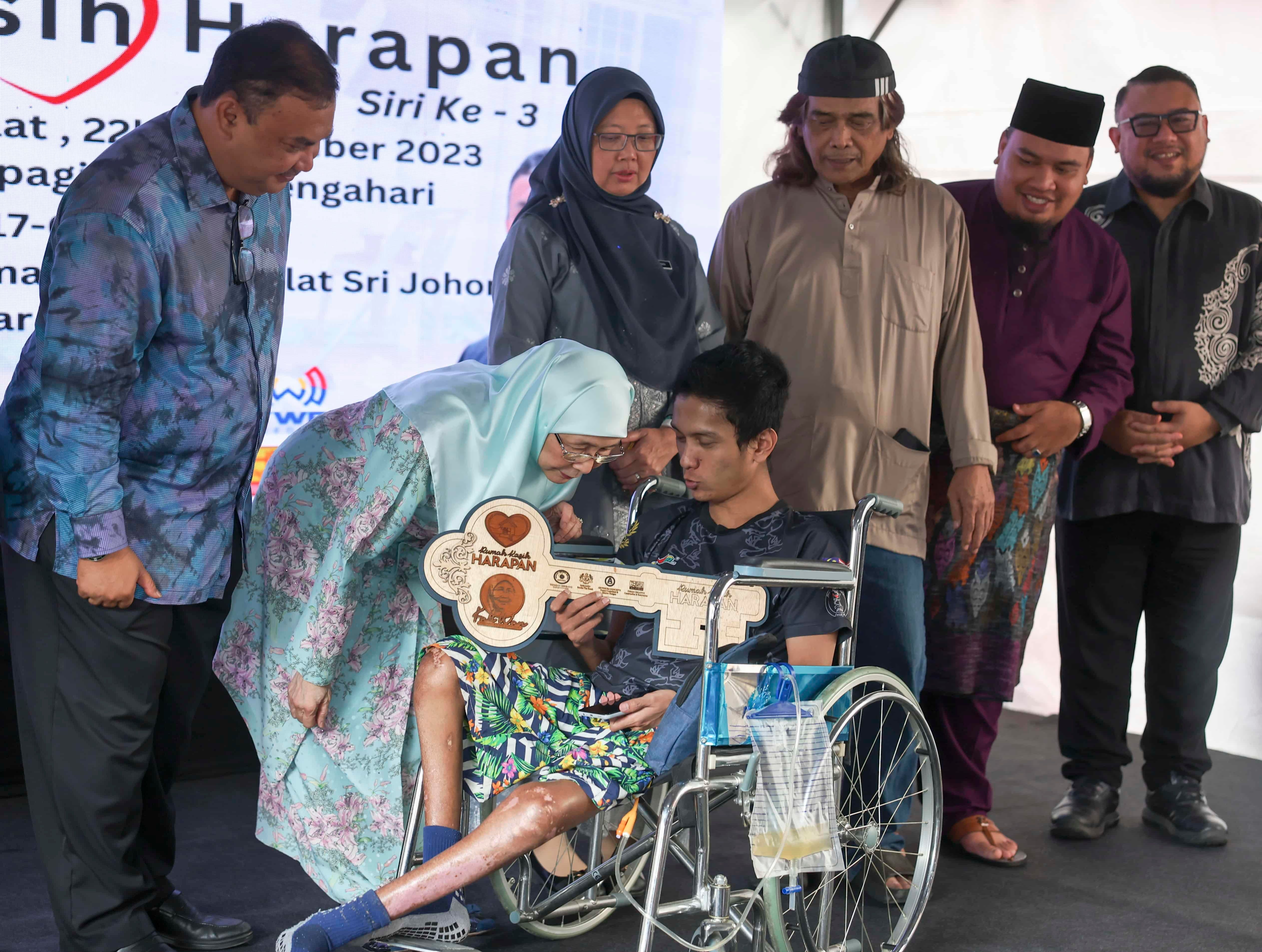Bapa tunggal syukur rumah sewa lebih tiga dekad dibaik pulih percuma
