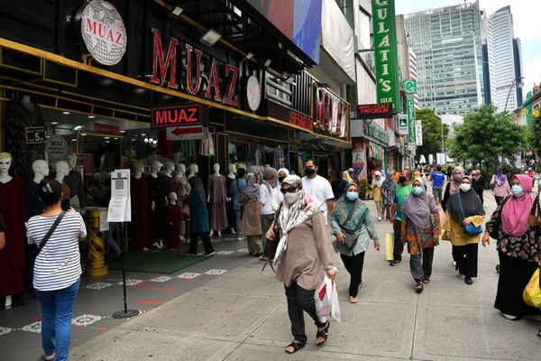 கோவிட்-19 நோய் தொற்று பரவுவதைத் தவிர்ப்பதற்காக TRIIS திரீஸ் முறையை நடைமுறைப்படுத்த வேண்டும்