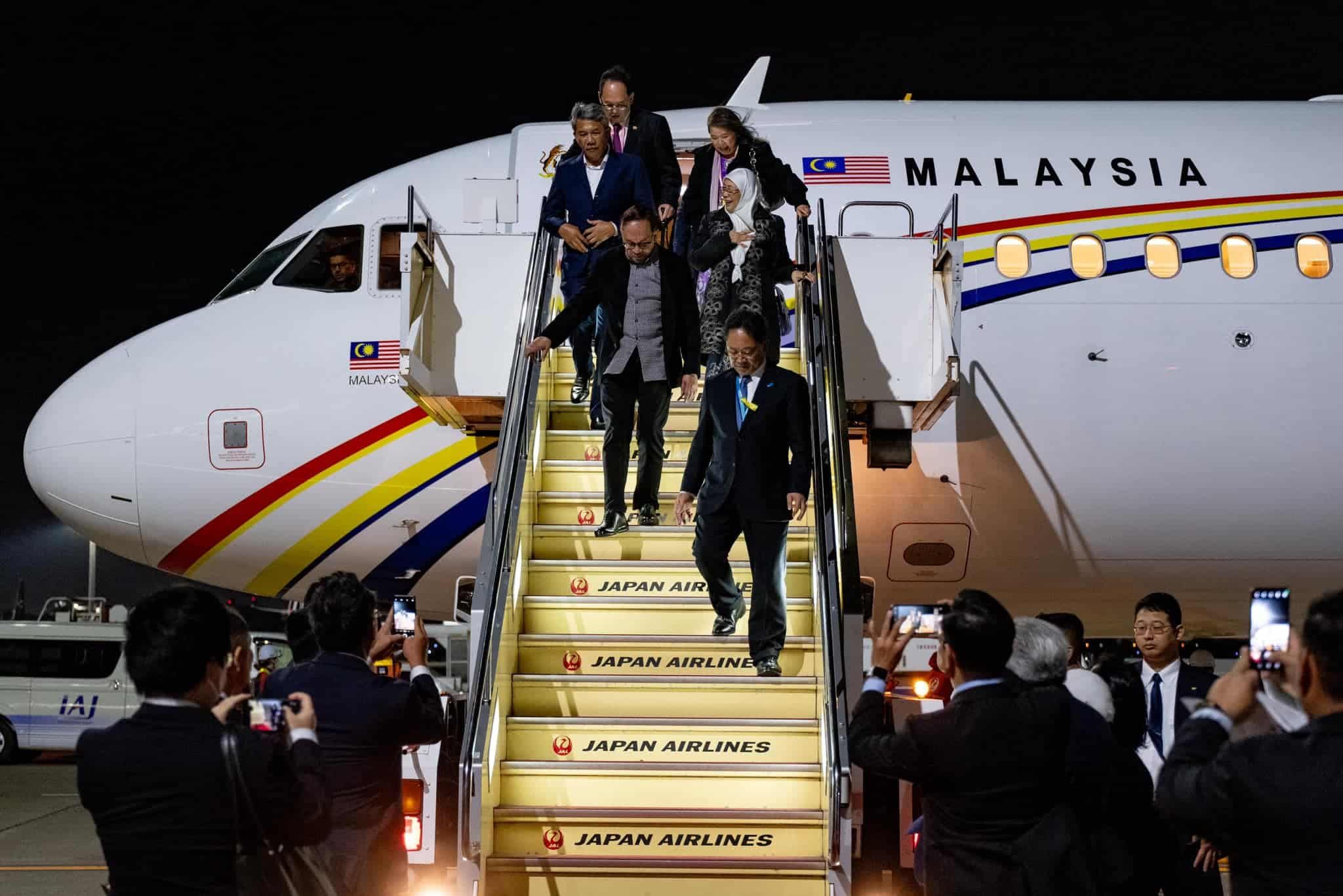 PM bertemu dengan eksekutif utama Toshiba, Mitsui dalam lawatan kerja di Tokyo