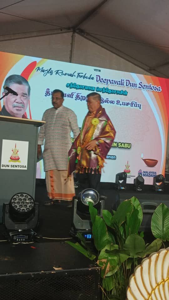 தாமான் செந்தோசா பண்டார் செந்தோசாவாக உருமாற்றம் பெறும்.