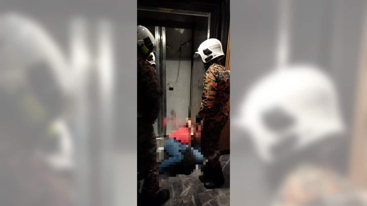 2男维修升降机时 1人头部被夹毙命