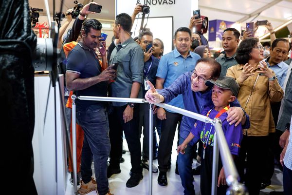 昌明政府一周年活动反应热 安华:政府考虑在各州举办