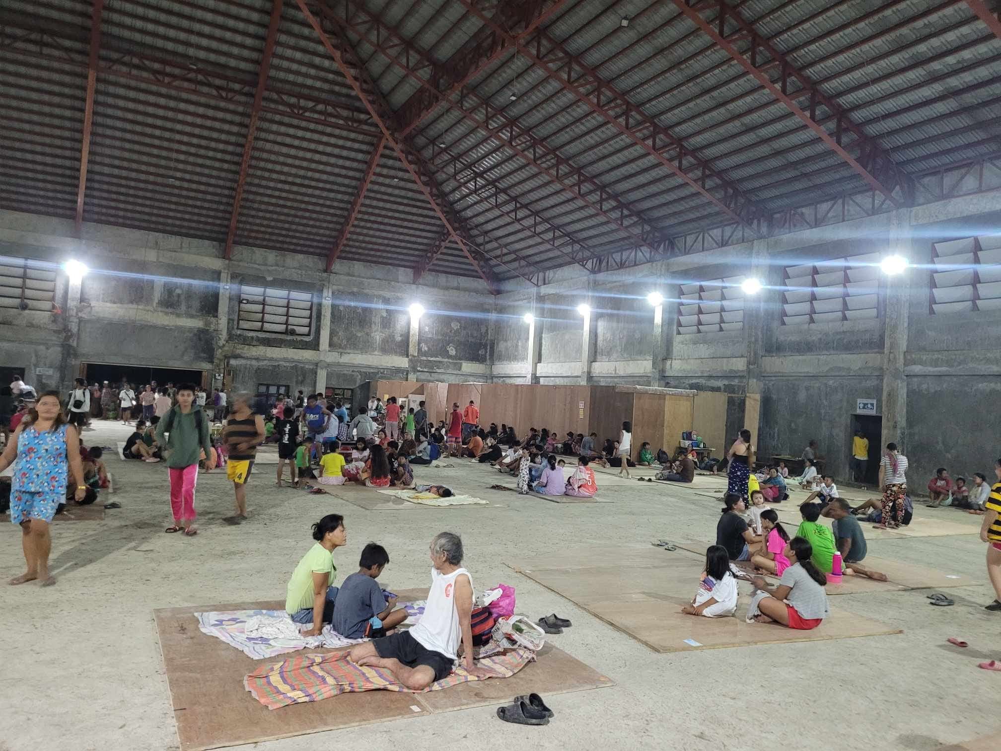 Philippines lifts tsunami alert after magnitude 7.4 earthquake