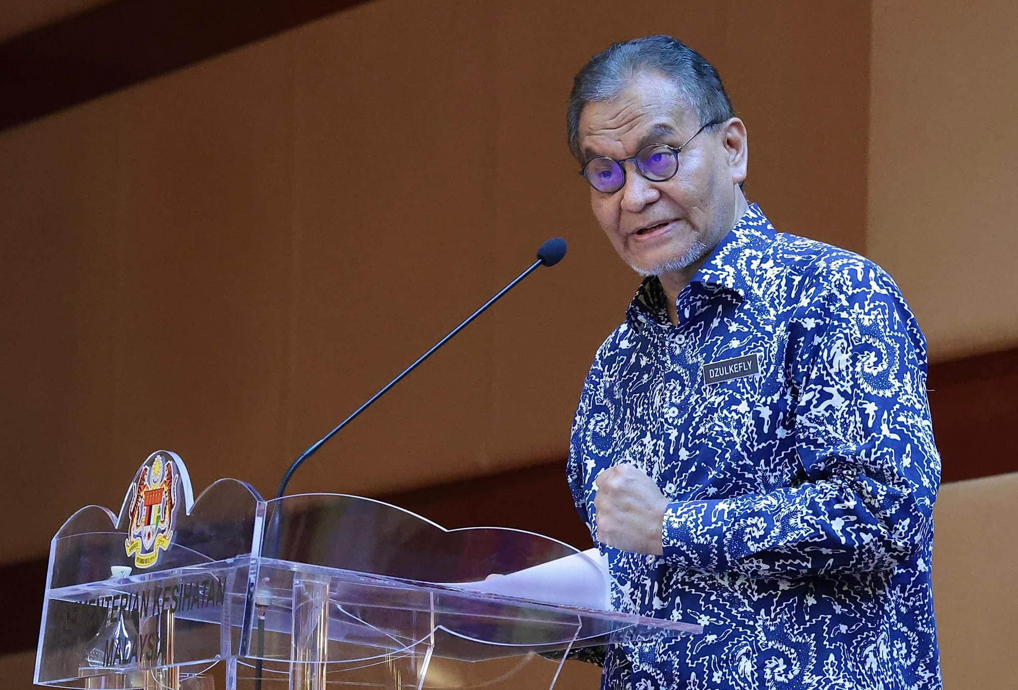MOH to tighten procedures on poison sale, use after deadly incident