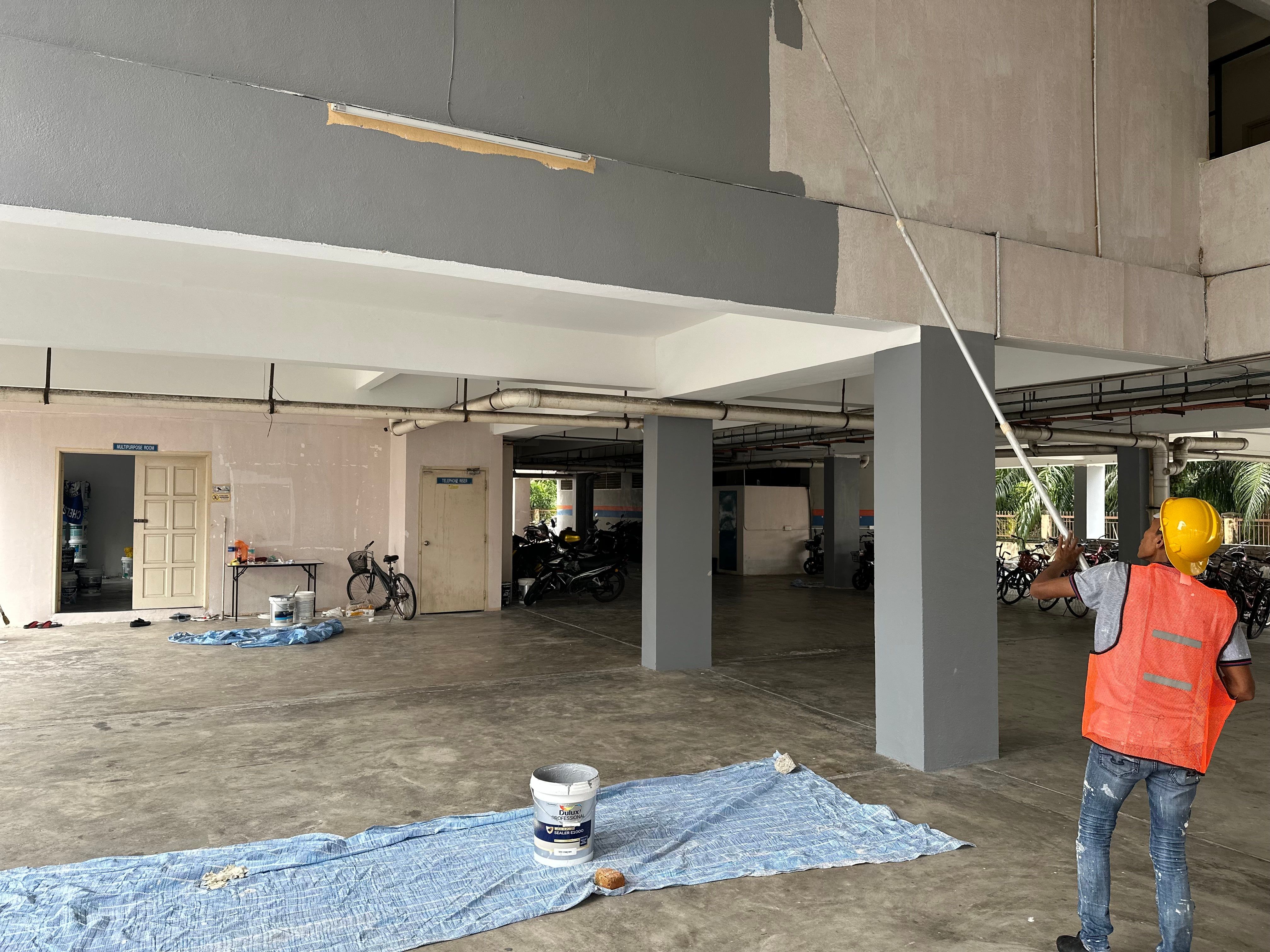 雪房地产局拨款17.7万 助适耕庄和平公寓粉刷迎新春