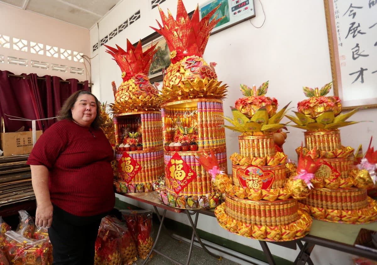 【祥龙献瑞】巧手折出春天 金纸艺品传递吉祥