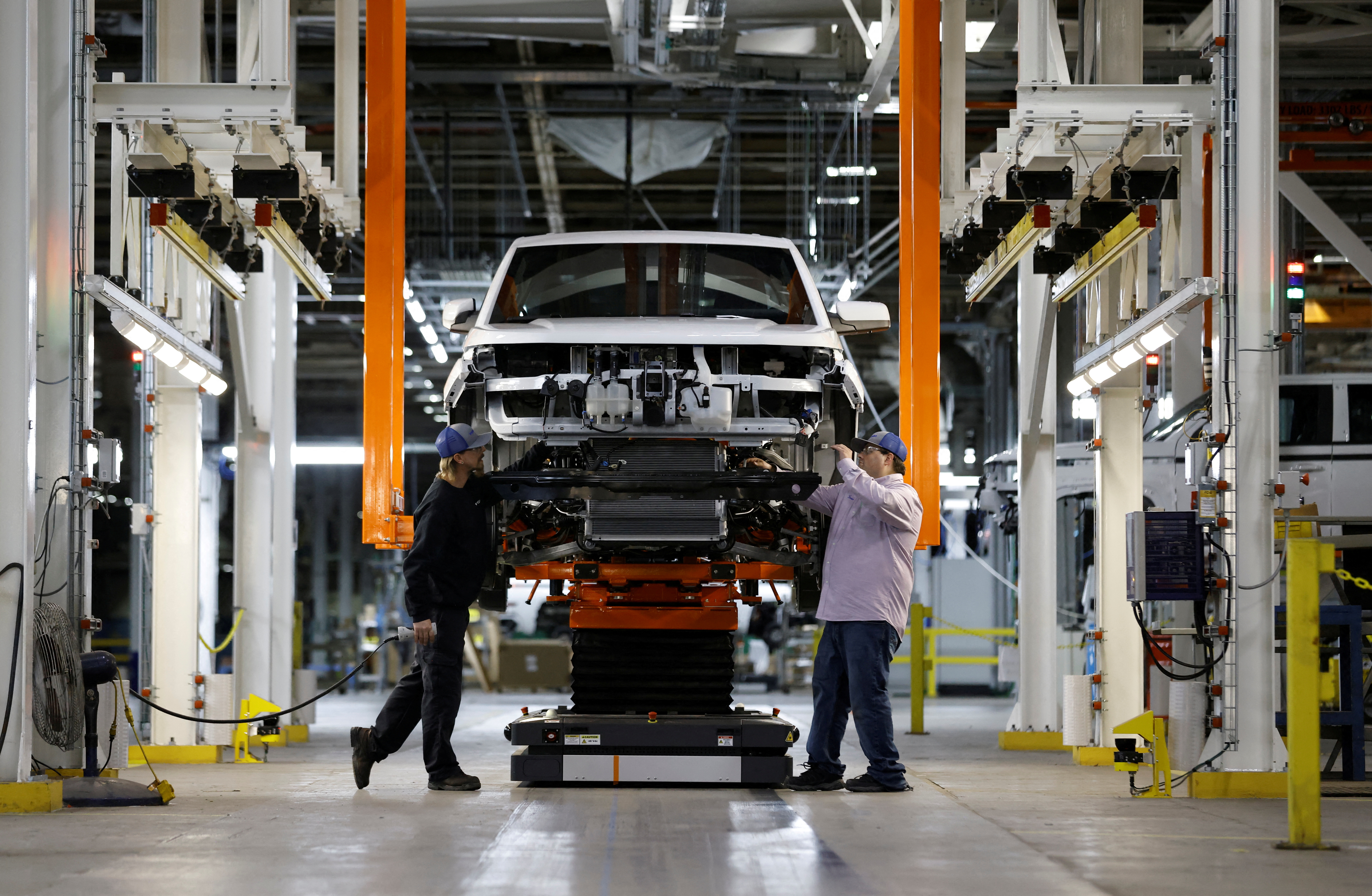 Selangor mulls right-hand drive research centre development to boost EV industry
