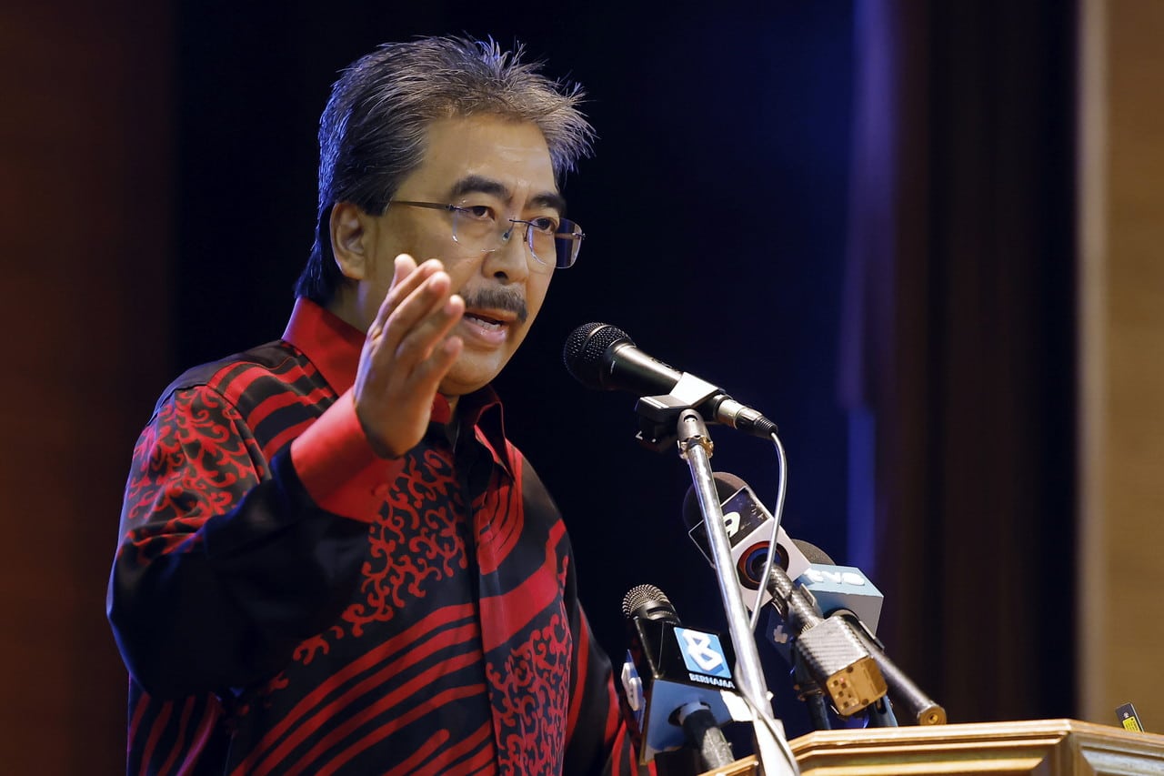Johari Ghani takes over duties of NRES minister — KSN