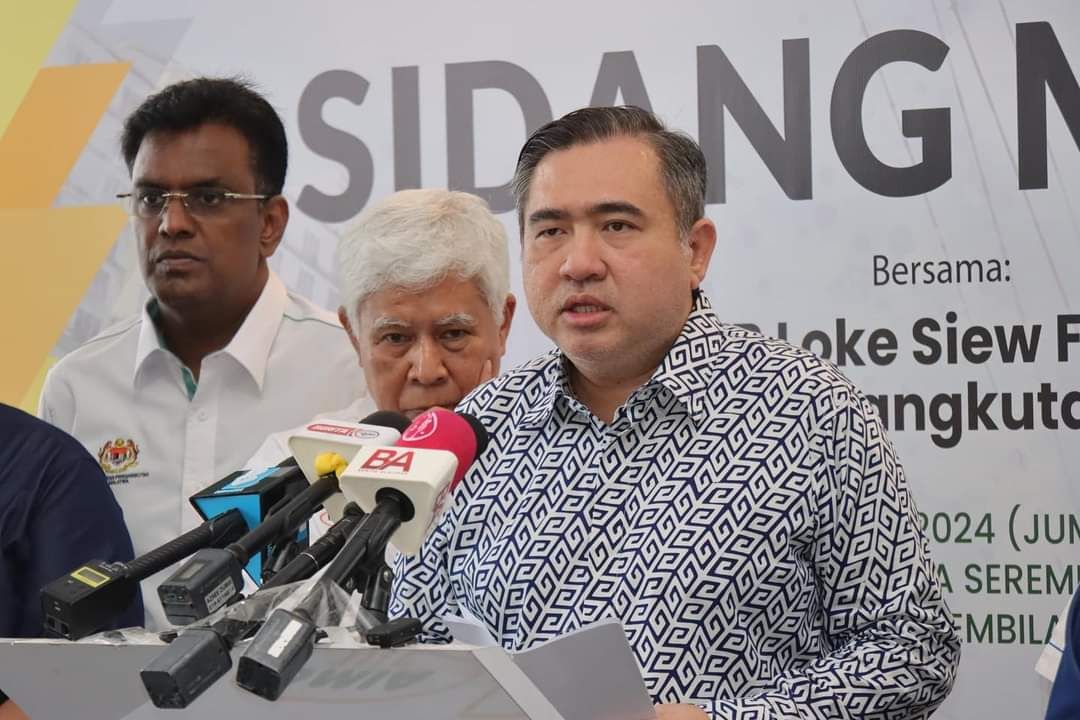 邀企业参与列车站命名权计划  交长：降低政府成本缔造双赢