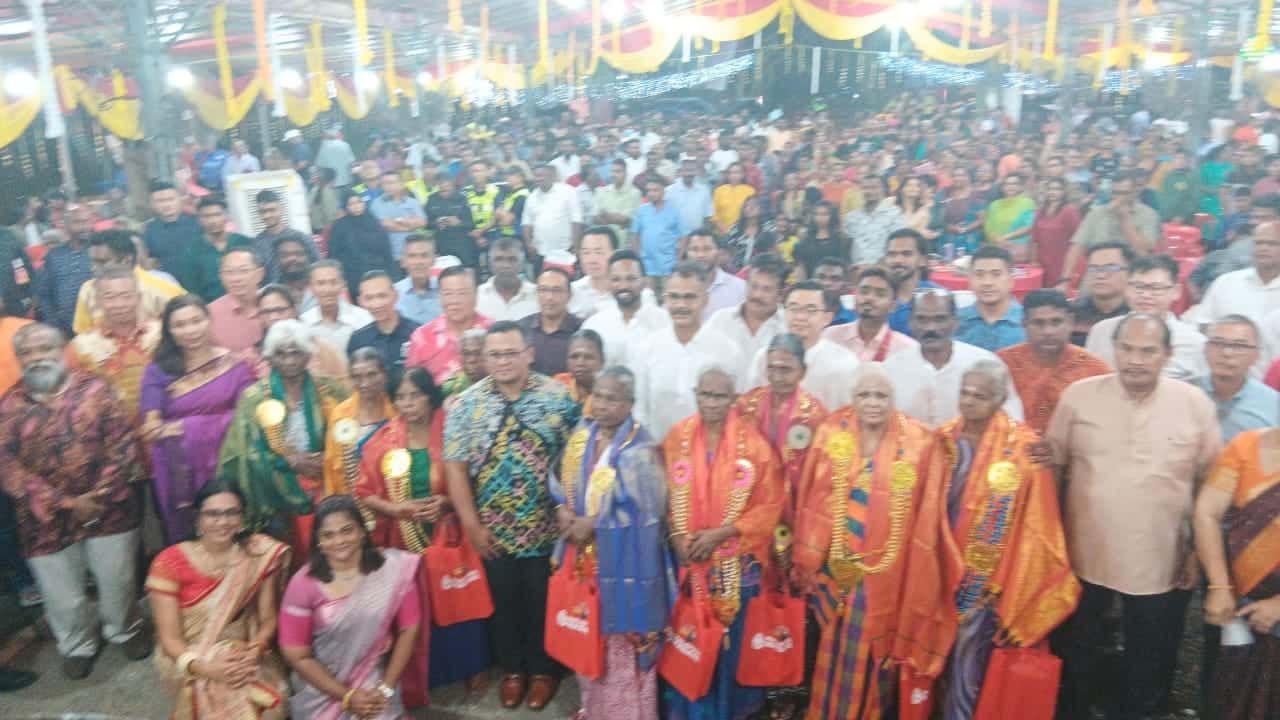 சிலாங்கூர் மாநில அளவிலான  பொங்கல் விழா  கோலாகலமாக  பந்திங்கில் நடை பெற்றது